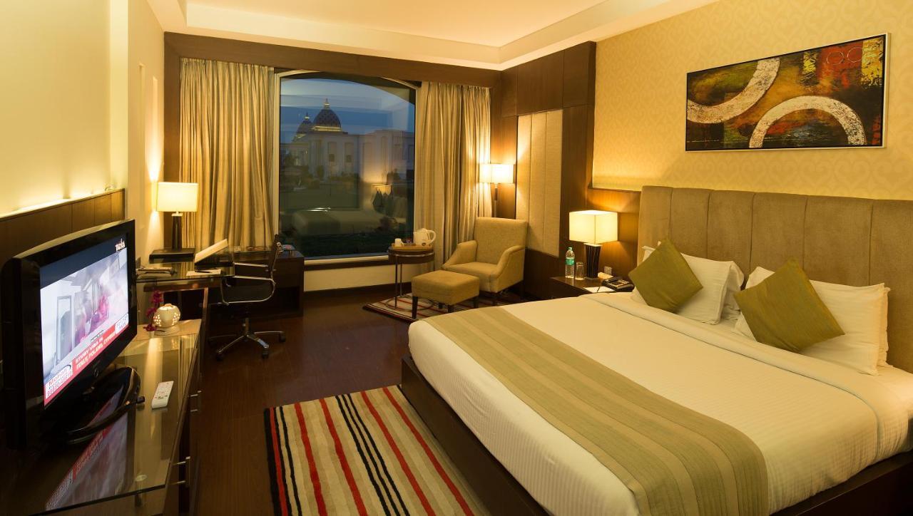 The Cabbana Resort & Spa Phagwāra Εξωτερικό φωτογραφία