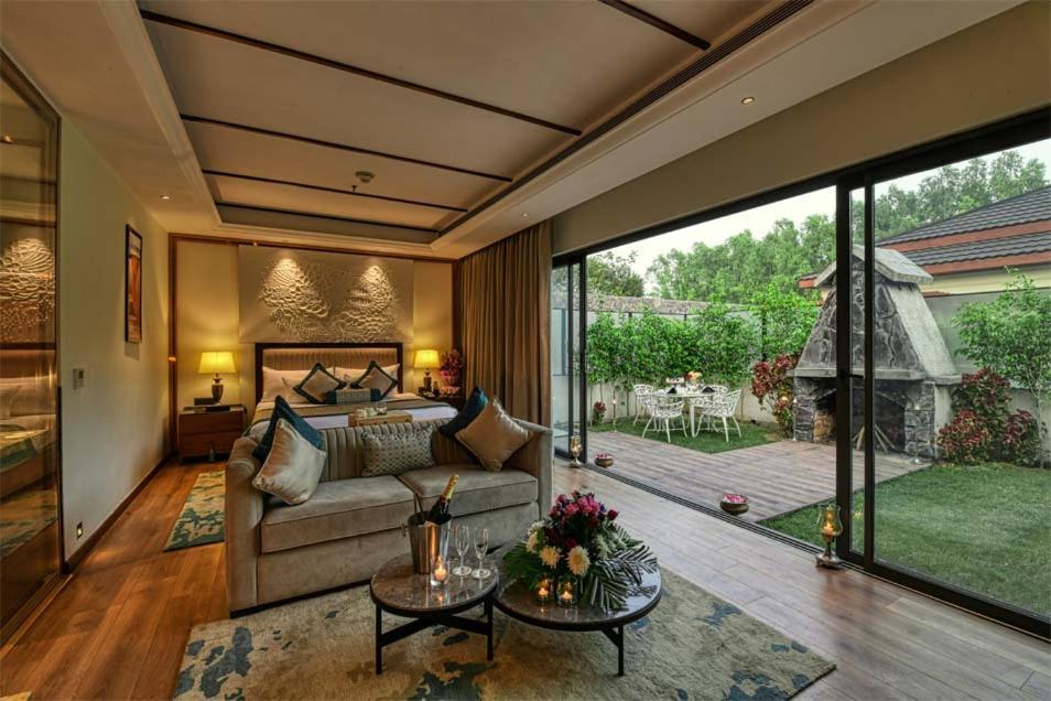 The Cabbana Resort & Spa Phagwāra Εξωτερικό φωτογραφία