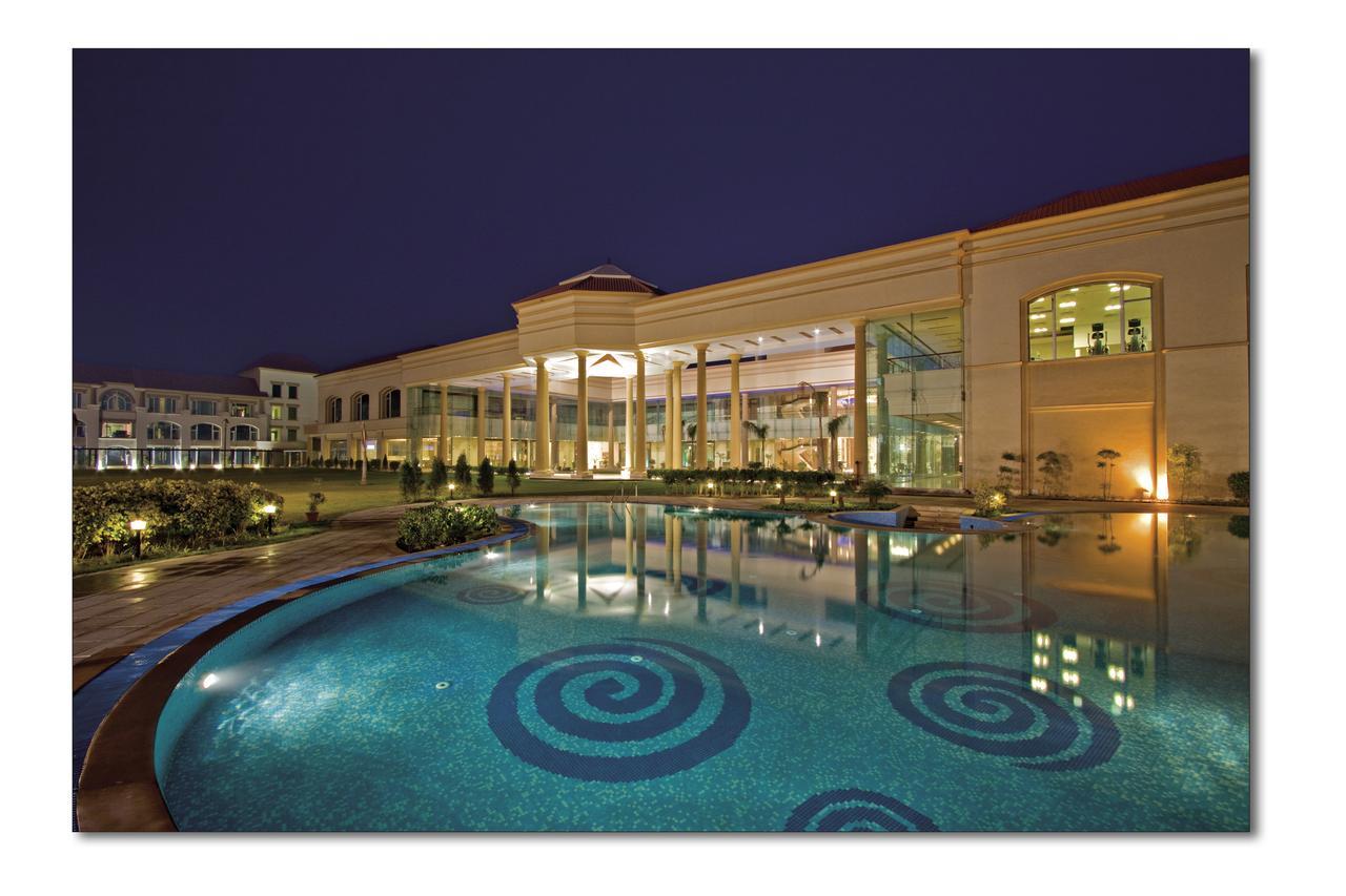 The Cabbana Resort & Spa Phagwāra Εξωτερικό φωτογραφία